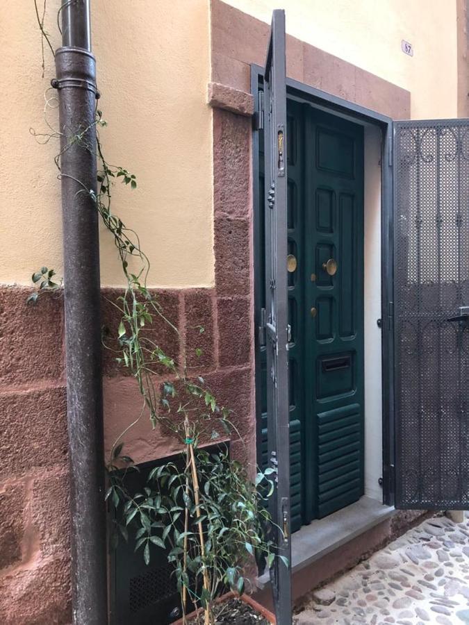 Casa Eleonora - Family Holiday Home Near Beach 博萨 外观 照片